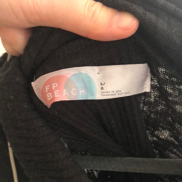 Free People open back sweater - Picture 2 of 3